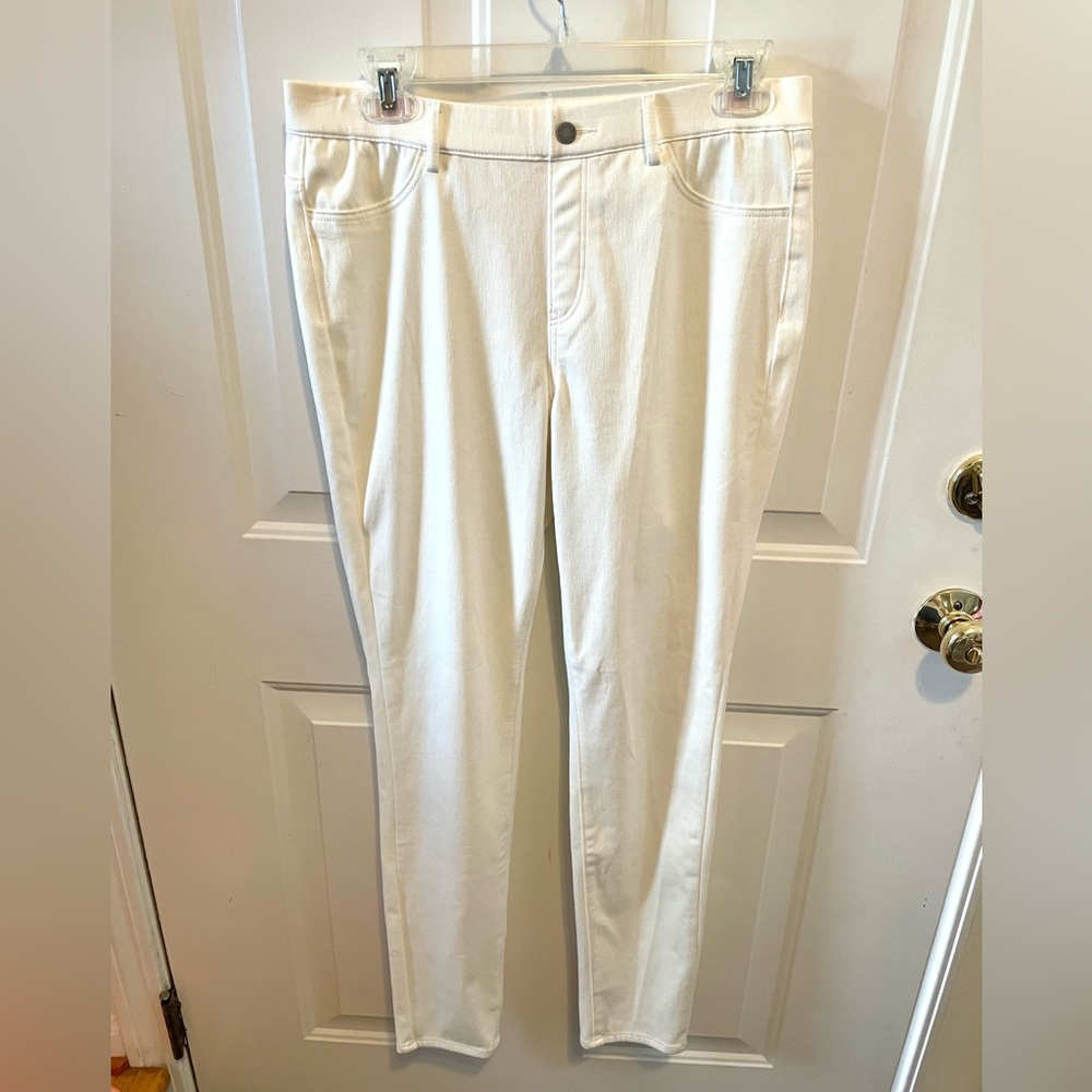 Uniqlo soft white jeggings, women’s L